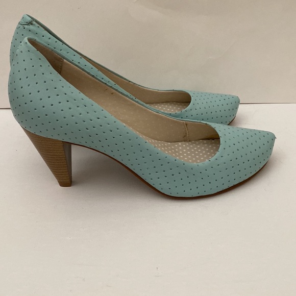 NIB Vida Leve BeSoft Light Blue Leather Heels Made in Brazil - Size (39) US 7 - Picture 12 of 12
